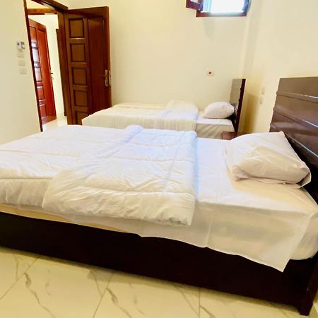 Villa Sun Wing - Guest House Luxor Esterno foto